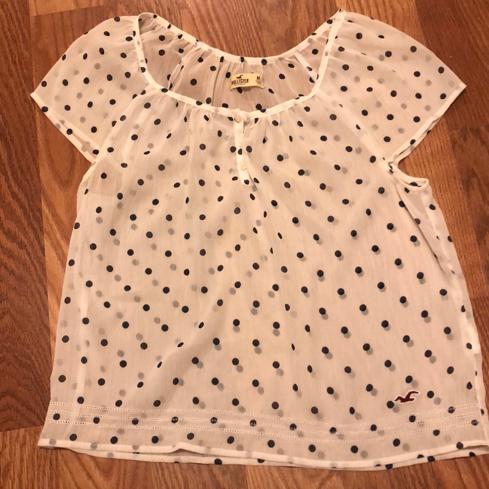 Hollister sheet polka dot top